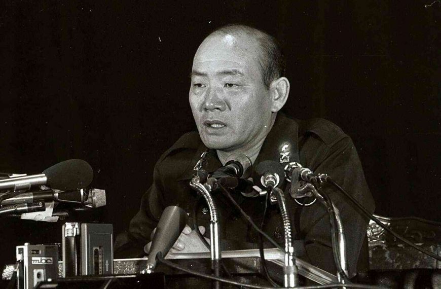 ‘Frog Emperor’ Chun Doo-hwan dies aged 90