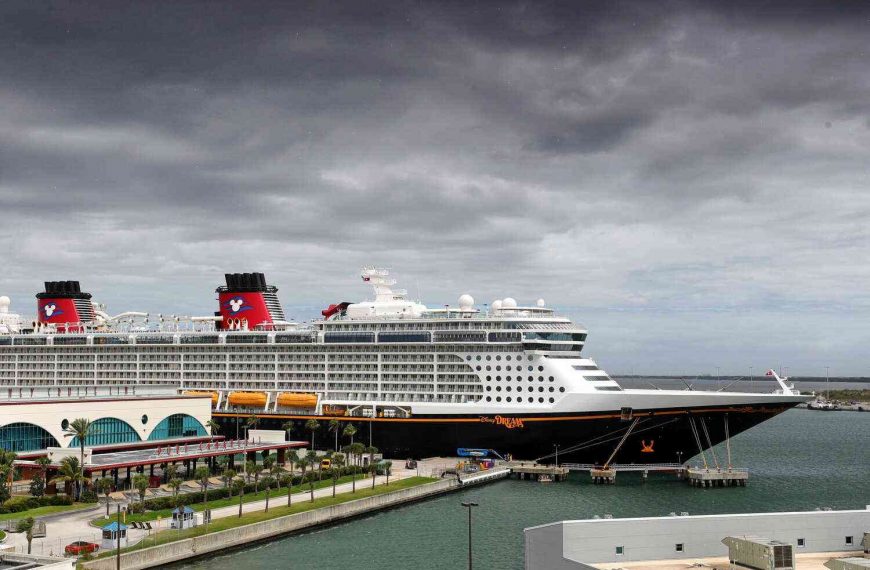 Disney Cruise Line Adds Vaccine Requirement for 5 and Older Passengers