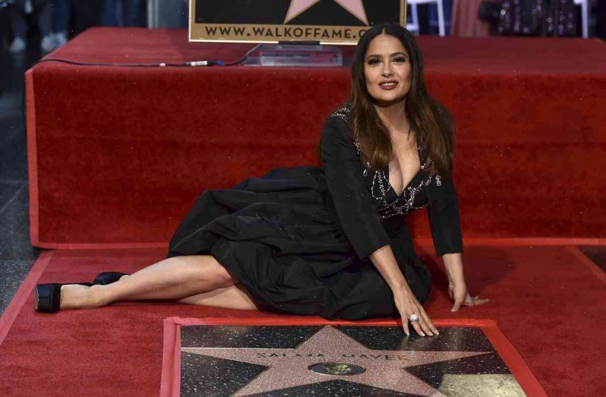Theater Chat: Salma Hayek on being nominated for an Oscar